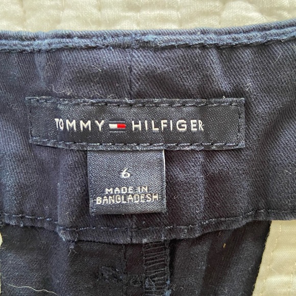 Tommy Hilfiger Chino Bermuda Shorts Navy Mid Rise Size 6 - Picture 3 of 11
